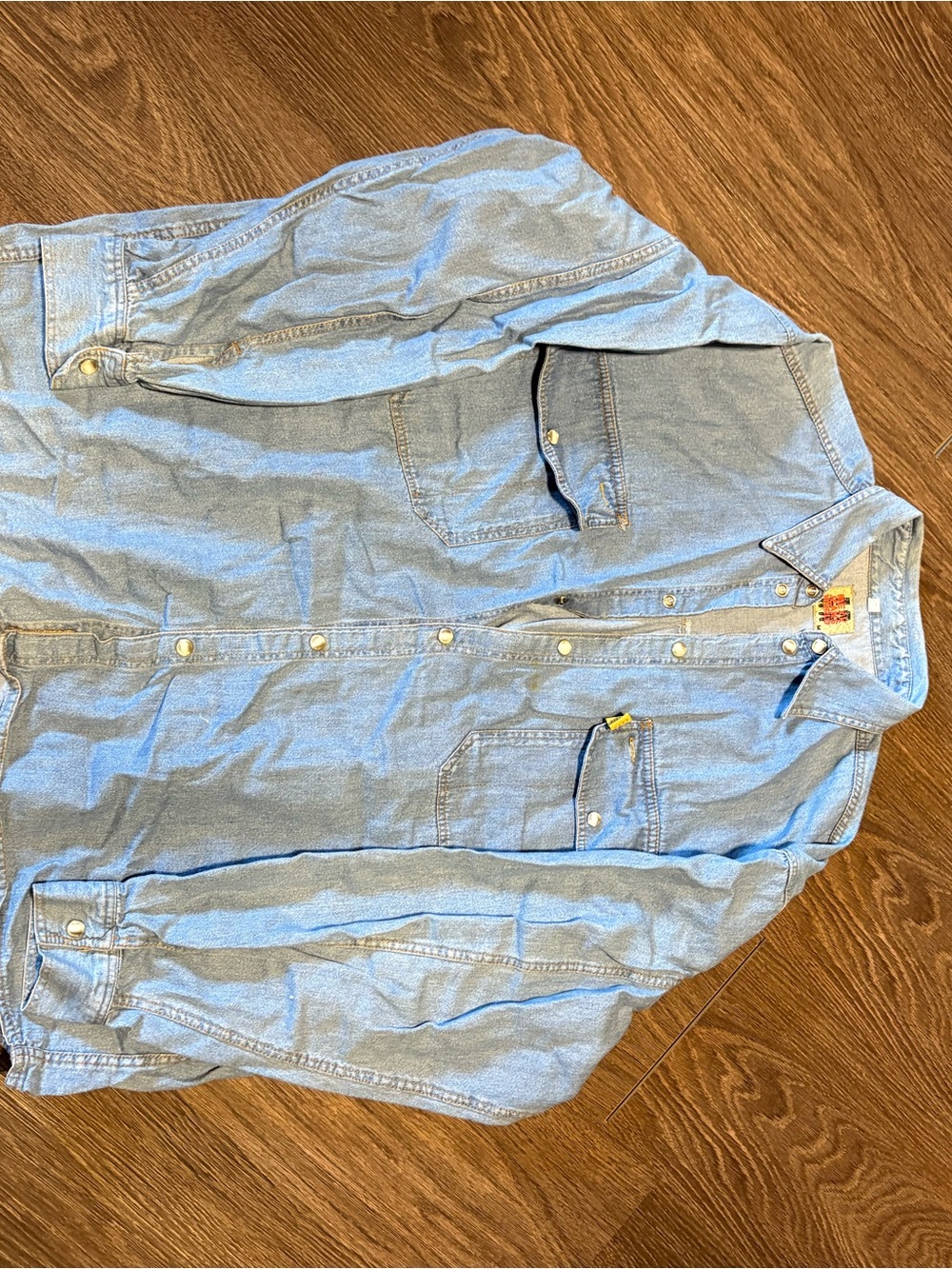 Light Blue Casual Men’s Denim Button-Down Shirt